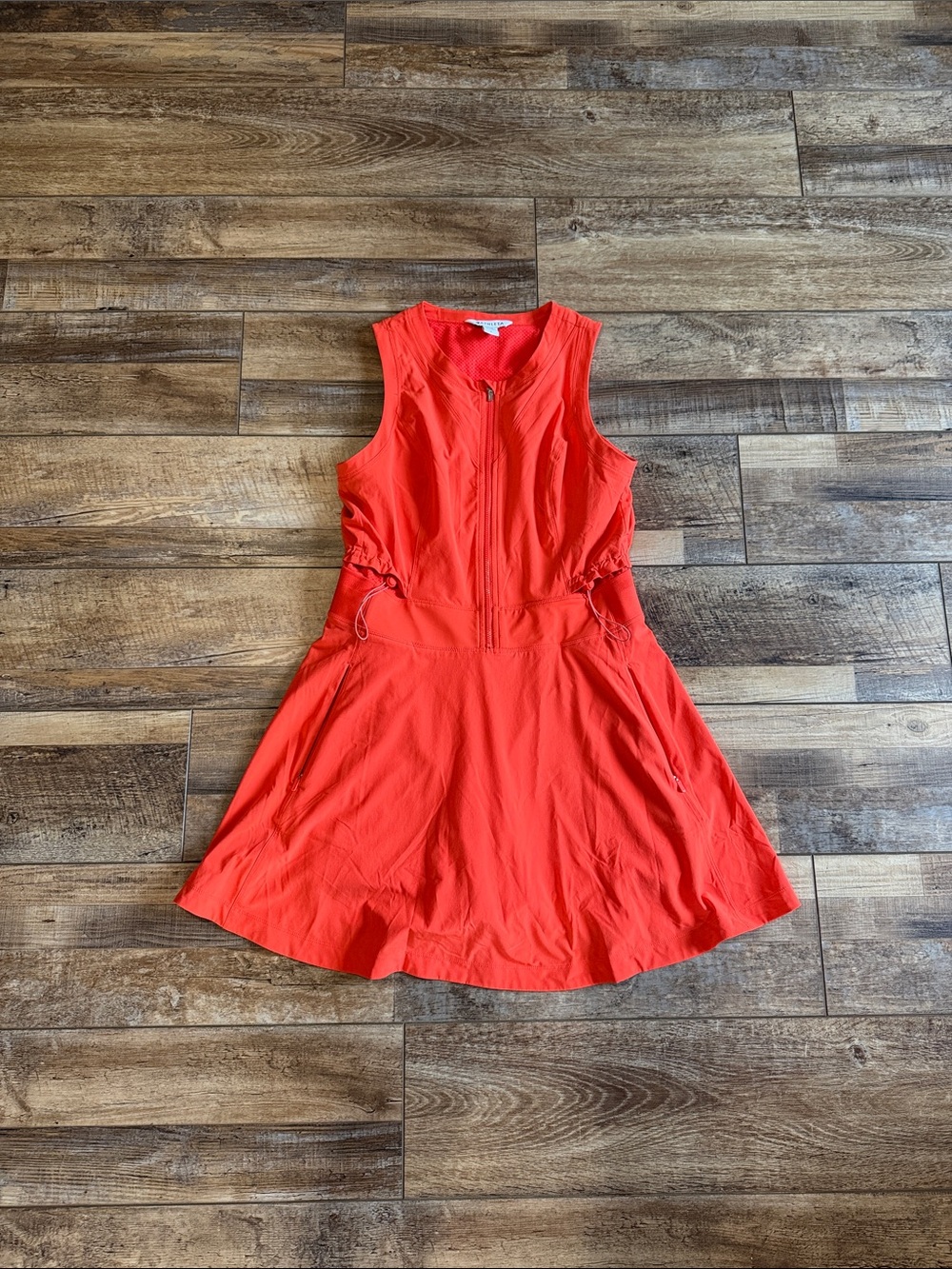 Athleta Expedition Orange Sleeveless Zip Dress with built in shorts Size 6